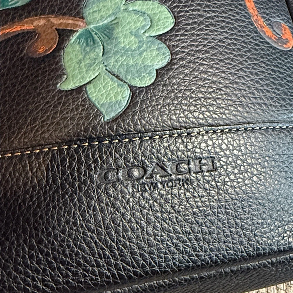 Coach Turner‎ Pack With Dreamy Leaves Print Black Refined Pebble Leather